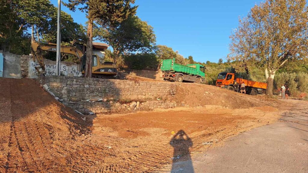 544981445 1327242592737282 1823601932915388773 n