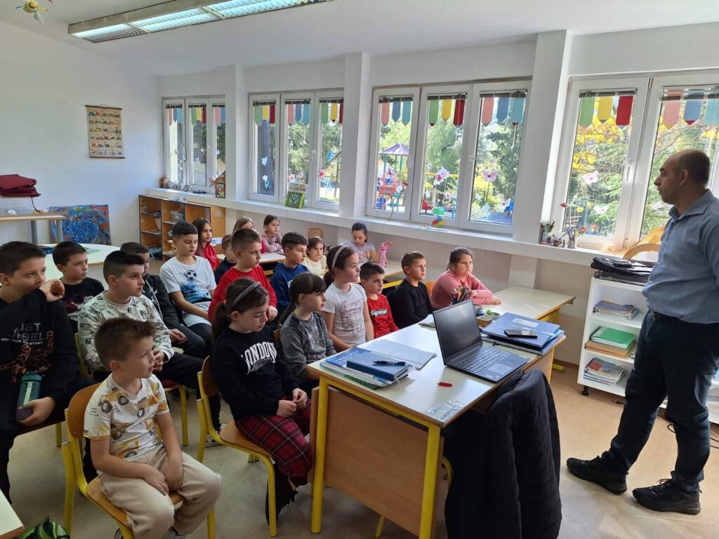 559149075 1375532387908302 7457062391266066241 n