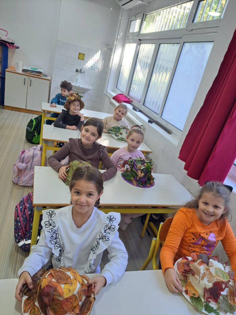 559833823 1359682972826577 2408794322928657790 n