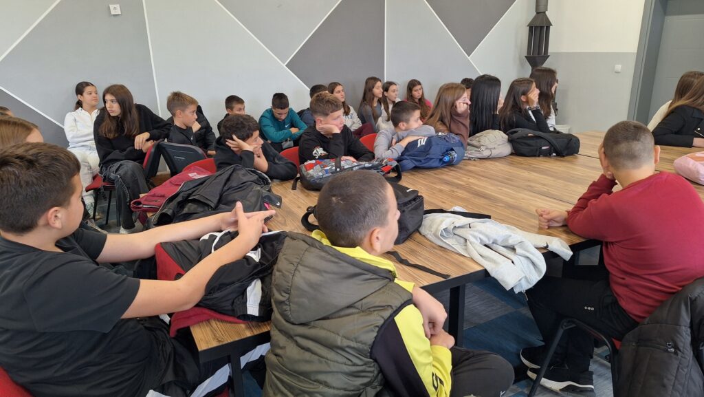 565327824 1365146628946878 43083235961503896 n