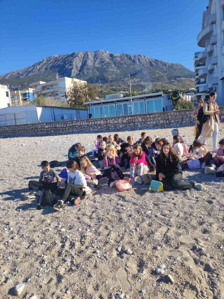 576415575 1382923703835837 7062642761619197875 n